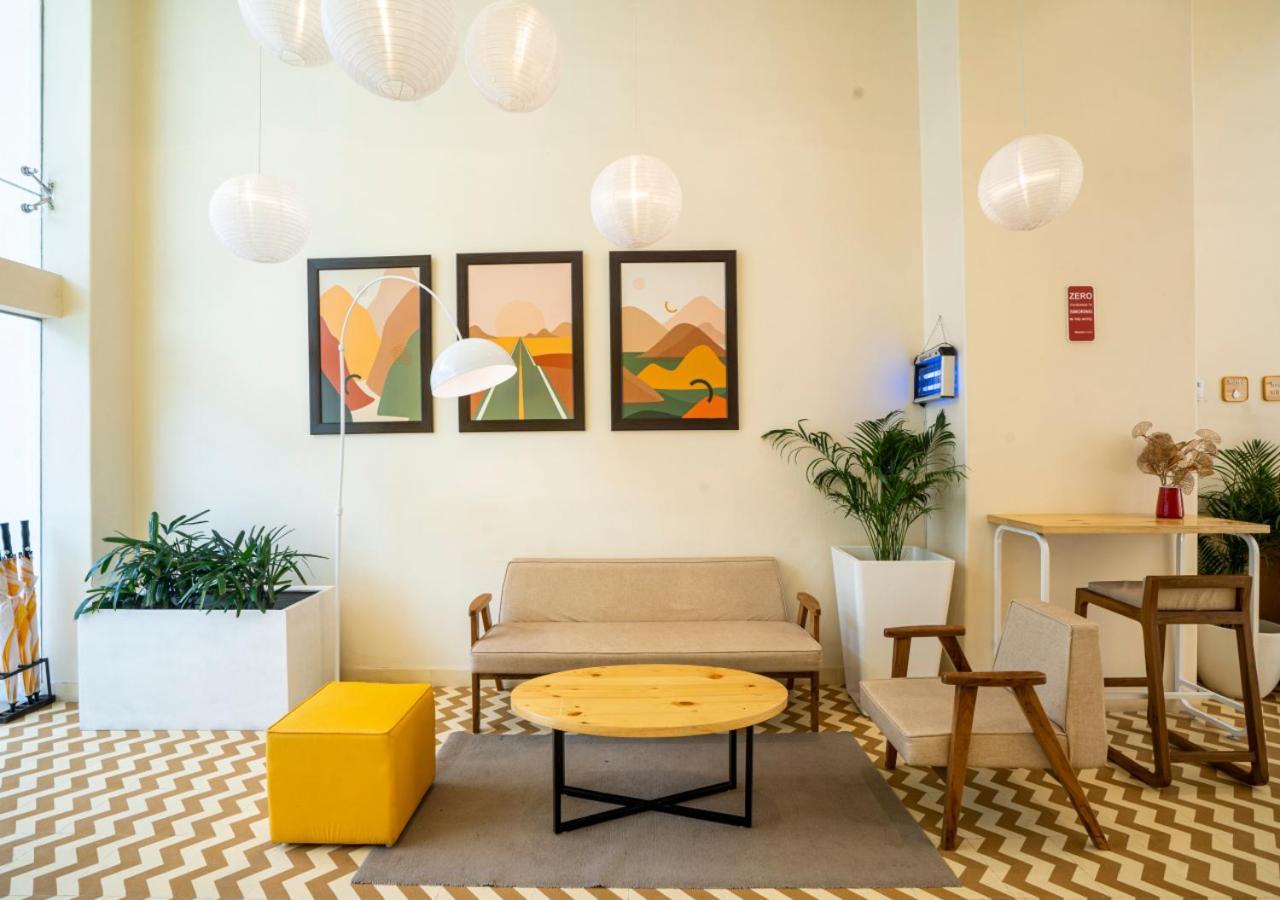 Bloom Hotel - Dzsammu Kültér fotó